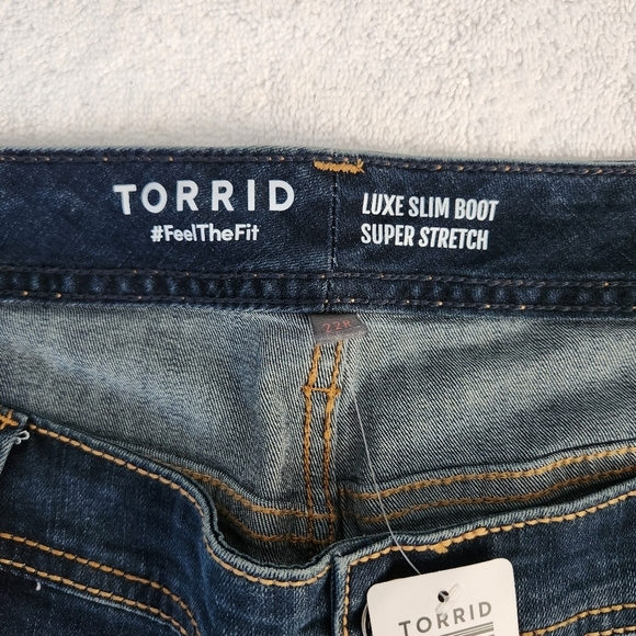 Torrid Luxe Slim Bootcut Jeans Women's Size 22 - Picture 6 of 7